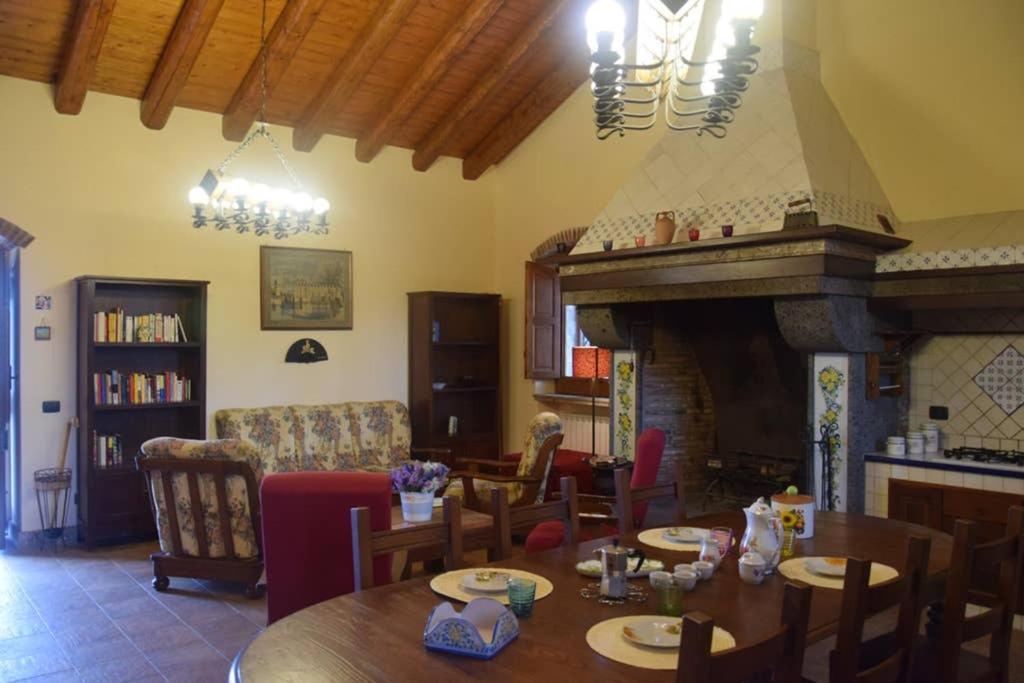 Casa Dell'Acero Villa Puntalazzo Exteriör bild